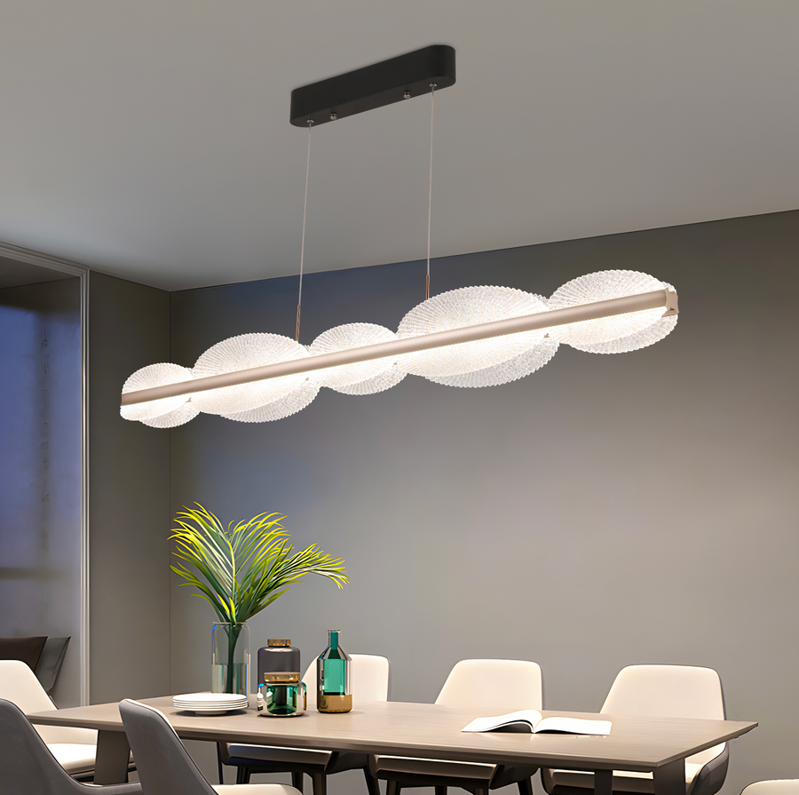 Lustra LED suspendata cu Telecomanda ISOTTA 105W, lumina Rece/Calda/Neutra 3000K/4000K/6000K, Dimabila,Inaltime Reglabila, Negru si Argintiu, Metal si Cristal