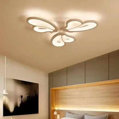 Lustra LED cu telecomanda BLOSSOM 40W, 3 Petale, lumina Rece/Calda/Neutra, Dimabila, Alb