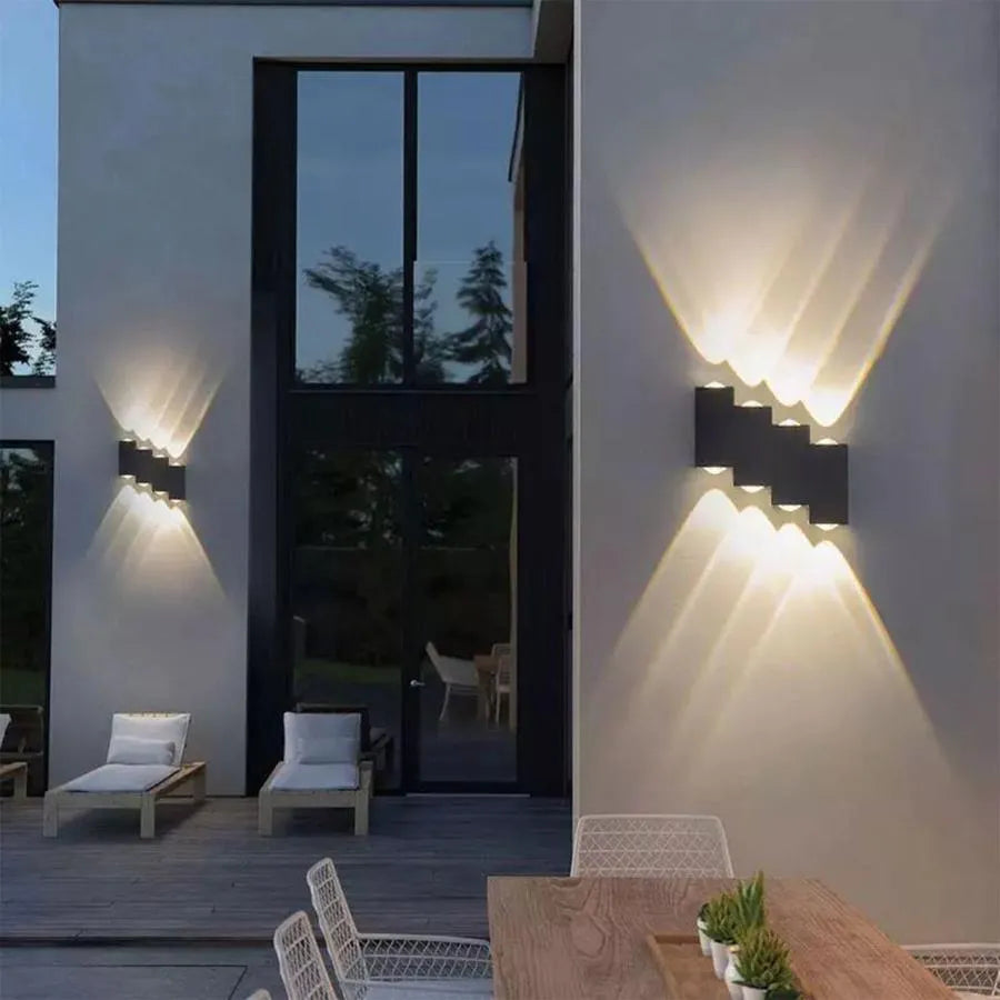 Aplica LED de Exterior Aeetes, 8W, Metal, Negru