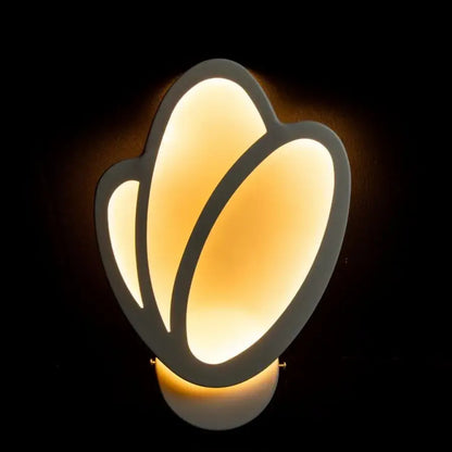 Aplica LED de Perete Tulip 16W, Lumina Rece/Calda/Neutra 3000K/4000K/6000K, Alb, Metal si Acril