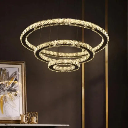 Lustra LED suspendata cu telecomanda si cristal PRISM LUMINIS 78.3W, 3 Cercuri, lumina Rece/Calda/Neutra, Dimabila, Argintiu, Inaltime Reglabila