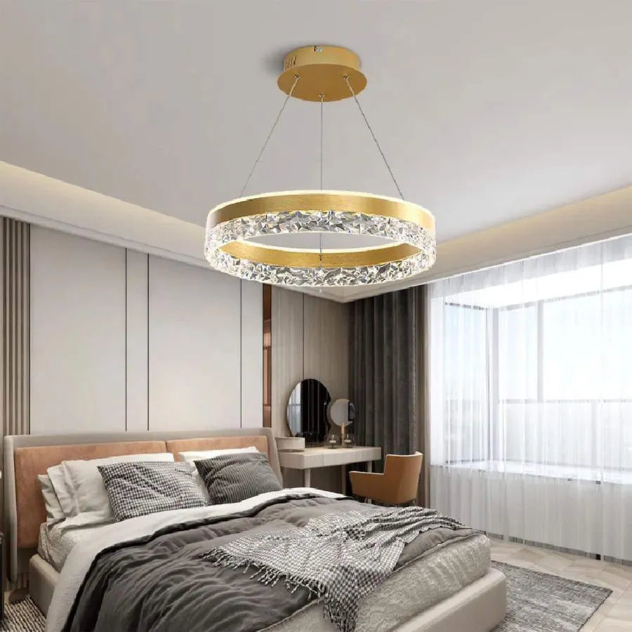 Lustra LED suspendata cu telecomanda BRINDA 124W, lumina Rece/Calda/Neutra, Dimabila, Auriu, Inaltime Reglabila